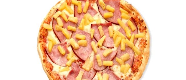 Пицца с ананасами и ветчиной