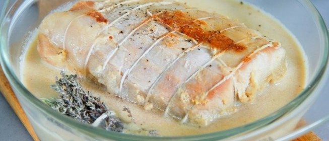 Свинина, тушеная в молоке