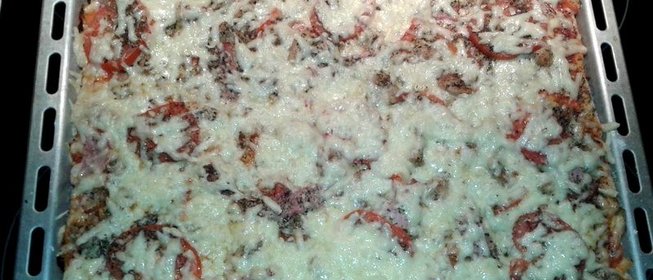 Пицца с курицей и прованскими травами