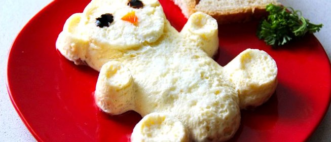 Омлет с колбасой на пару