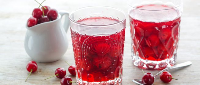 Компот из вишни