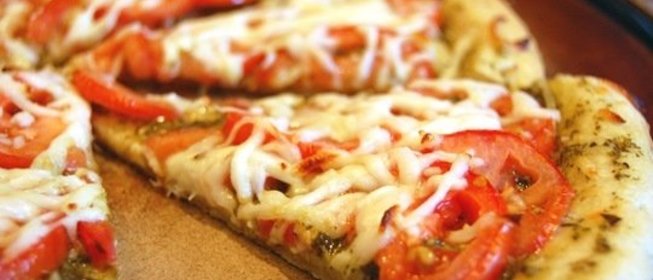 Пицца без дрожжей на молоке