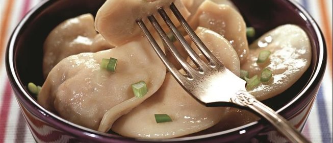 Пельмени со свининой и капустой