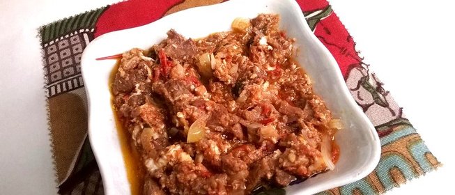 Томатно-мясной соус с яйцом