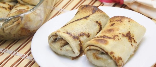 Блины с творогом и изюмом