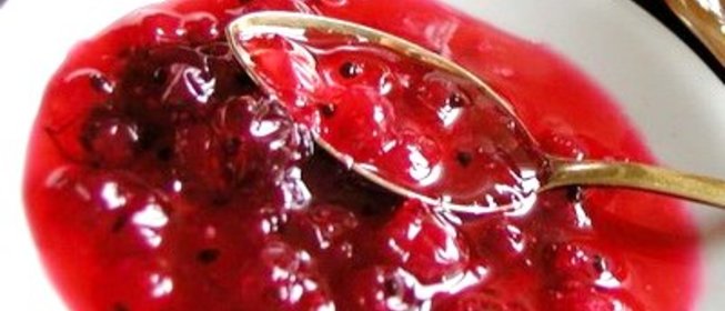 Варенье из яблок и черной смородины