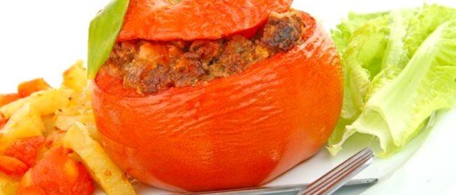 Печеные помидоры с печенью индейки и розмарином