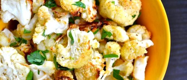 Цветная капуста с чесноком и сыром