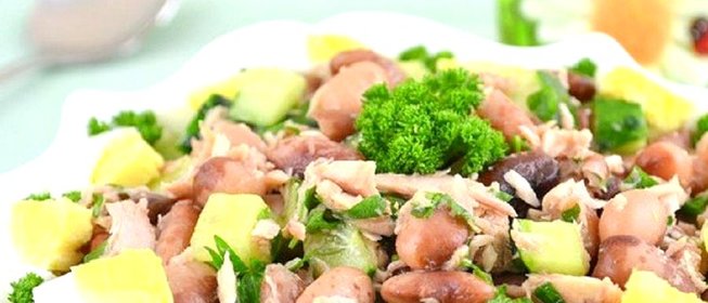 Салат с тунцом и фасолью