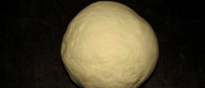 Бездрожжевое тесто для пельменей