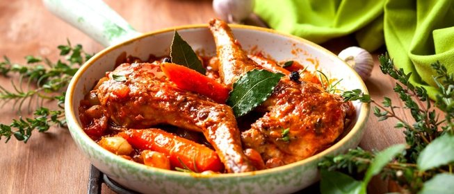 Рагу из кролика со сливами