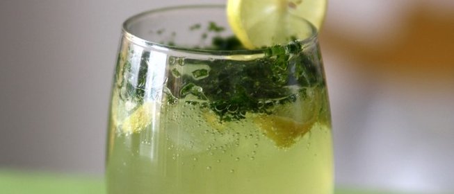 Коктейль с лимоном