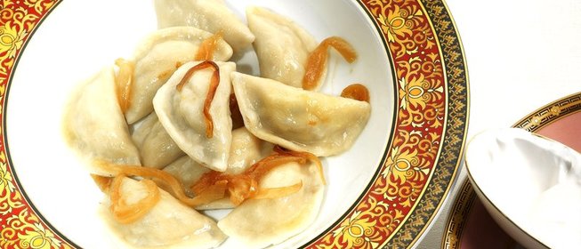 Вареники с курицей и грибами