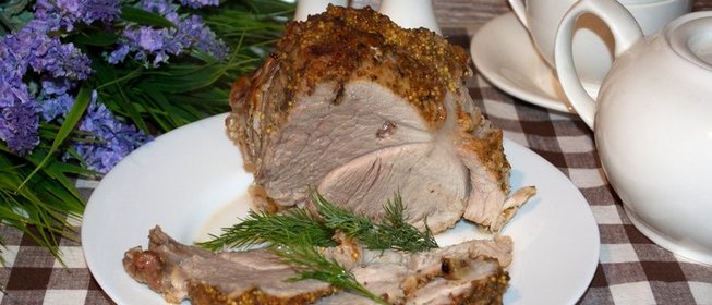 Свинина, запеченная в духовке