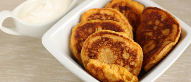 Оладьи на дрожжах с морковью