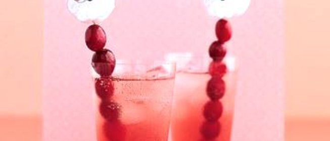 Клюквенный коктейль с ванилью