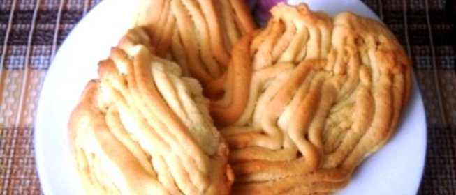 Печенье через мясорубку со сметаной