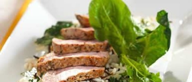 Нежная свинина со шпинатом