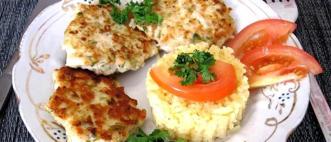 Оладьи из курицы с овощами