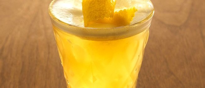 Коктейль «Пенициллин» (Penicillin)