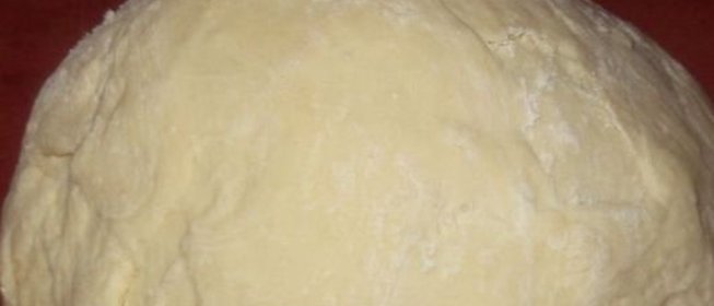 Тесто для вареников с вишней