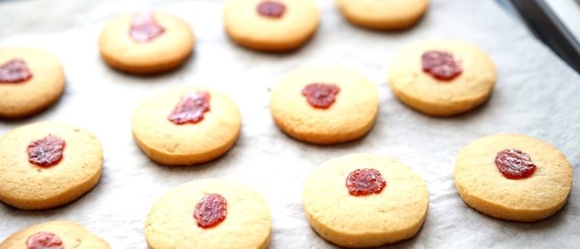 Песочное печенье с джемом