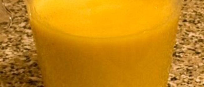 Яблочный коктейль с персиками