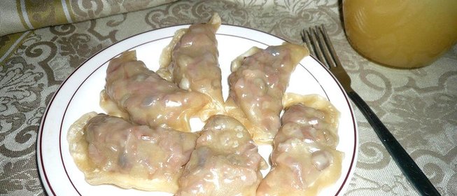 Вареники с сушеными яблоками