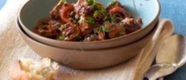 Тушеная свинина с рыбным соусом и жженым сахаром