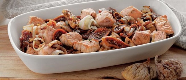 Жареная свинина с сушеным инжиром