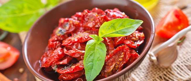 Как приготовить вяленые томаты: секреты + 2 рецепта