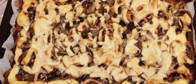 Свинина с грибами