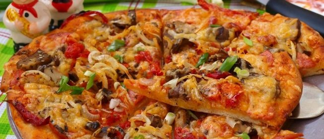 Пицца на кефирном тесте