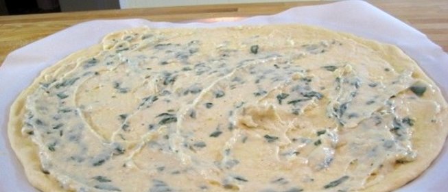 Белый соус для пиццы