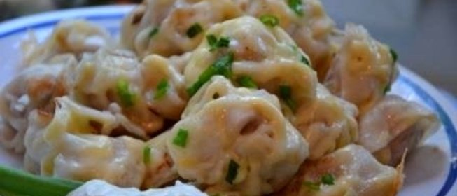 Пельмени жареные под сыром