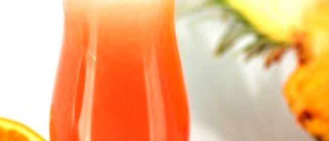 Апельсиново-клюквенный коктейль