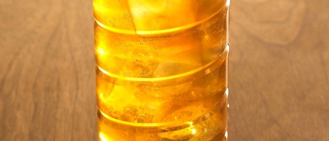 Коктейль «Дарк-н-сторми» (Dark’n’Stormy)