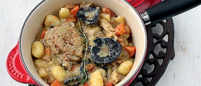 Рагу из цесарки с шампиньонами и ньокками