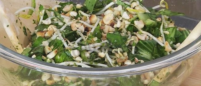 Салат из капусты Бок-Чой