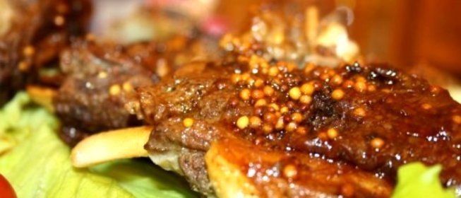 Свинина в духовке с горчицей