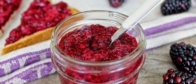 Ежевичный джем с семенами чиа