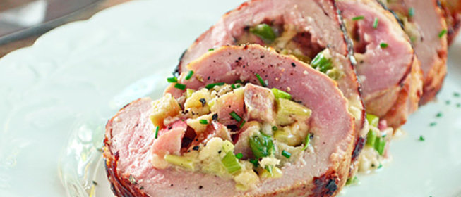 Свинина, фаршированная ревенем и сыром