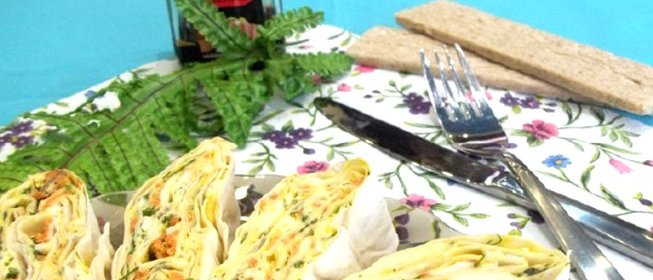 Лаваш с курицей и корейской морковкой