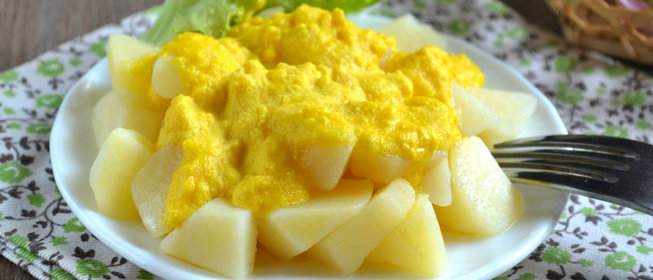 Картошка под чесночным соусом