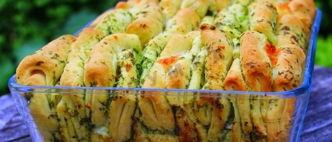 Хлеб Гармошка с моцареллой и зеленью