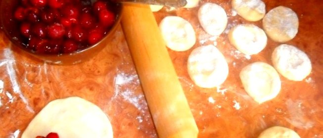 Вареники с черешней