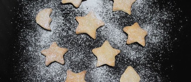 Слоеное солёное печенье