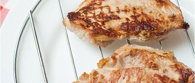 Сочная свинина на сковороде