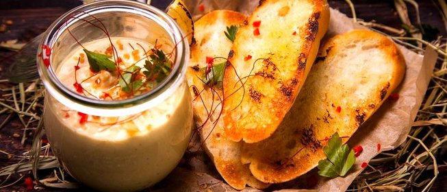 Хумус из рыжей чечевицы