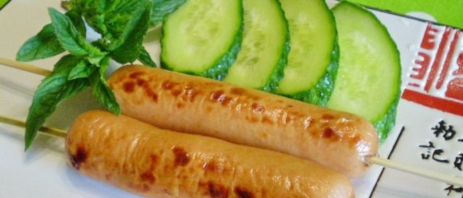 Сосиски на углях